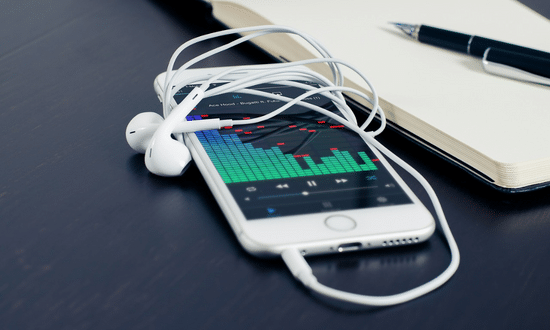 4 APLICACIONES PARA ESCUCHAR MÚSICA SIN CONEXIÓN