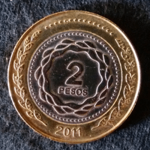 Así se reconoce la moneda de 2 pesos que vale hasta 90.000