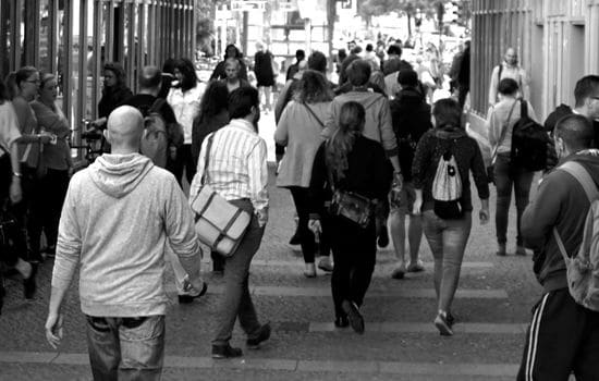 La población y la economía en España